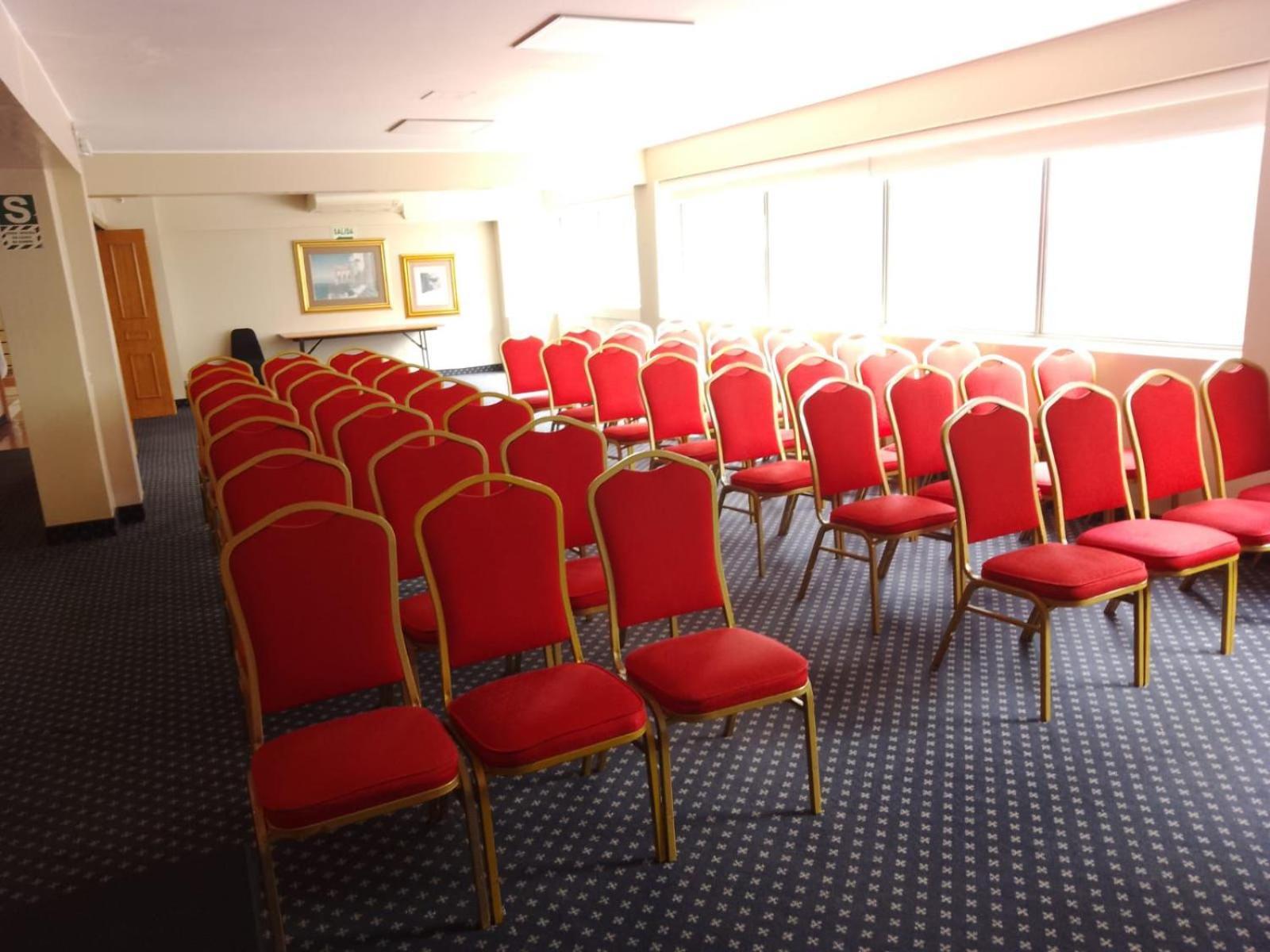 Suites Del Bosque Hotel Lima Luaran gambar