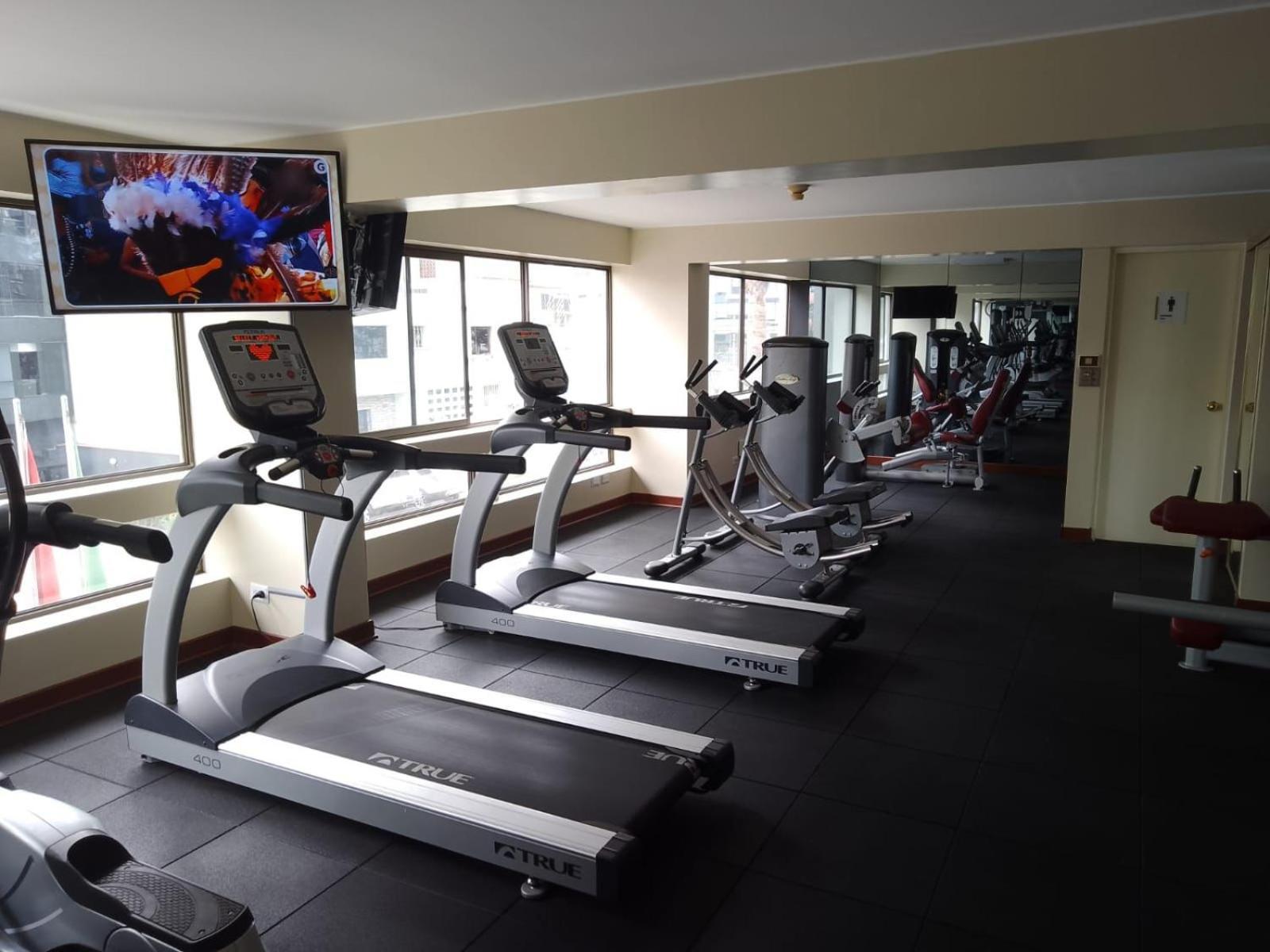Suites Del Bosque Hotel Lima Luaran gambar