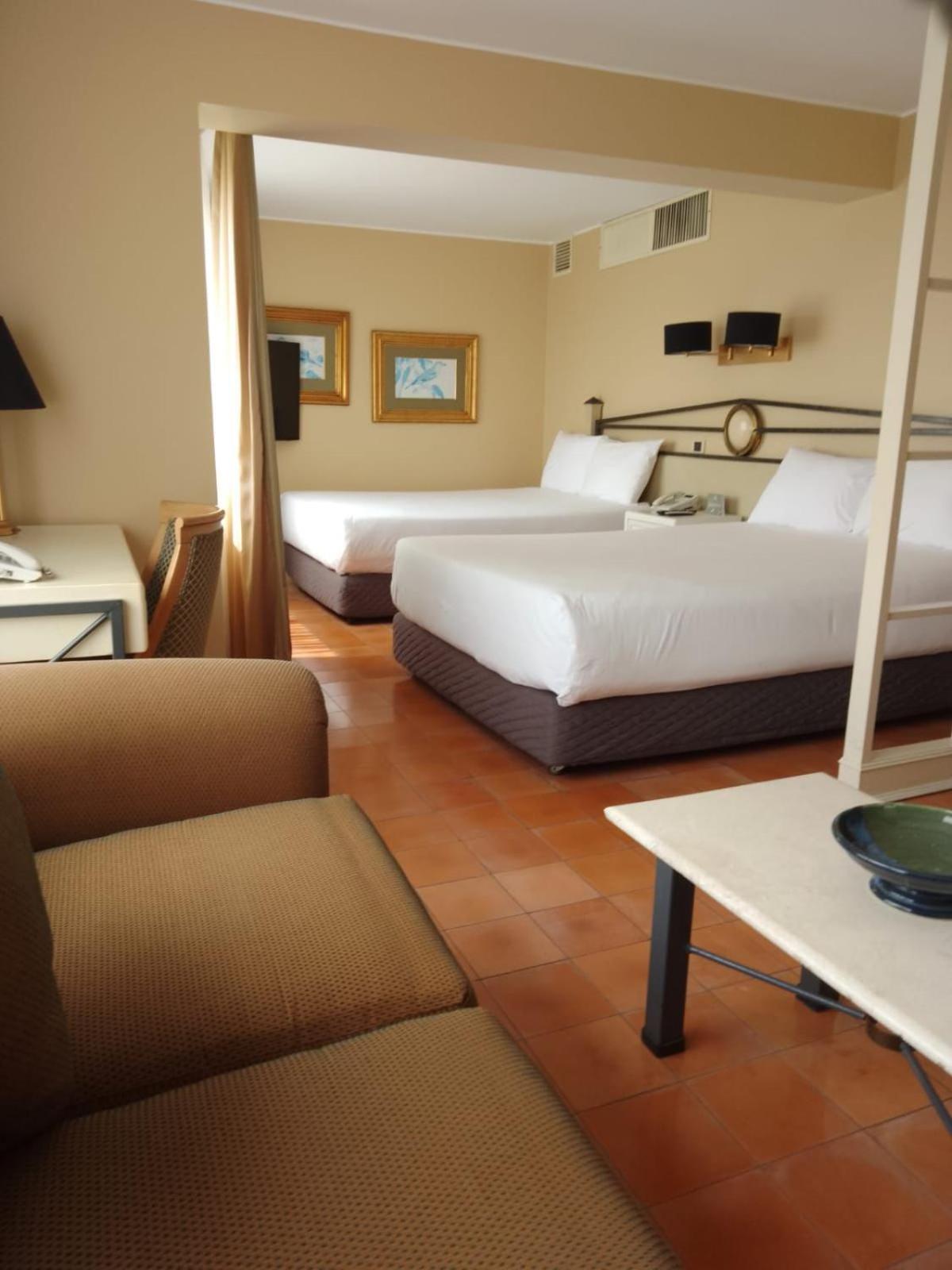 Suites Del Bosque Hotel Lima Luaran gambar